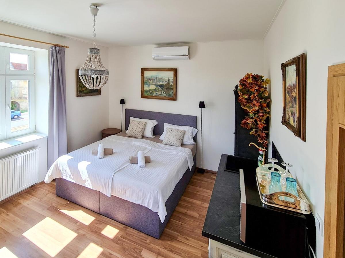 Apartman Praha Brevnov Luaran gambar