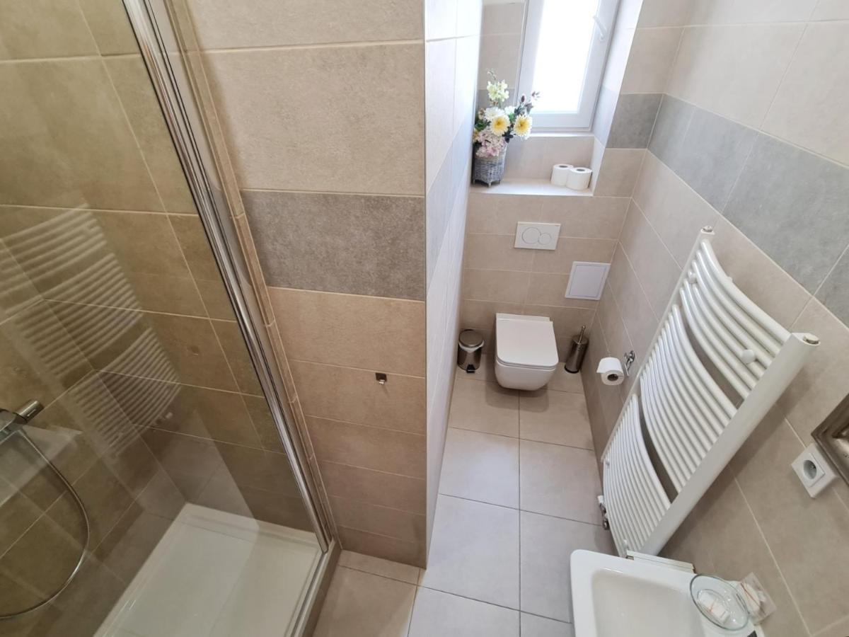Apartman Praha Brevnov Luaran gambar