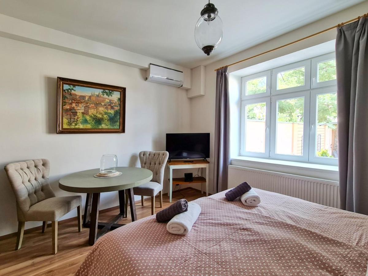 Apartman Praha Brevnov Luaran gambar