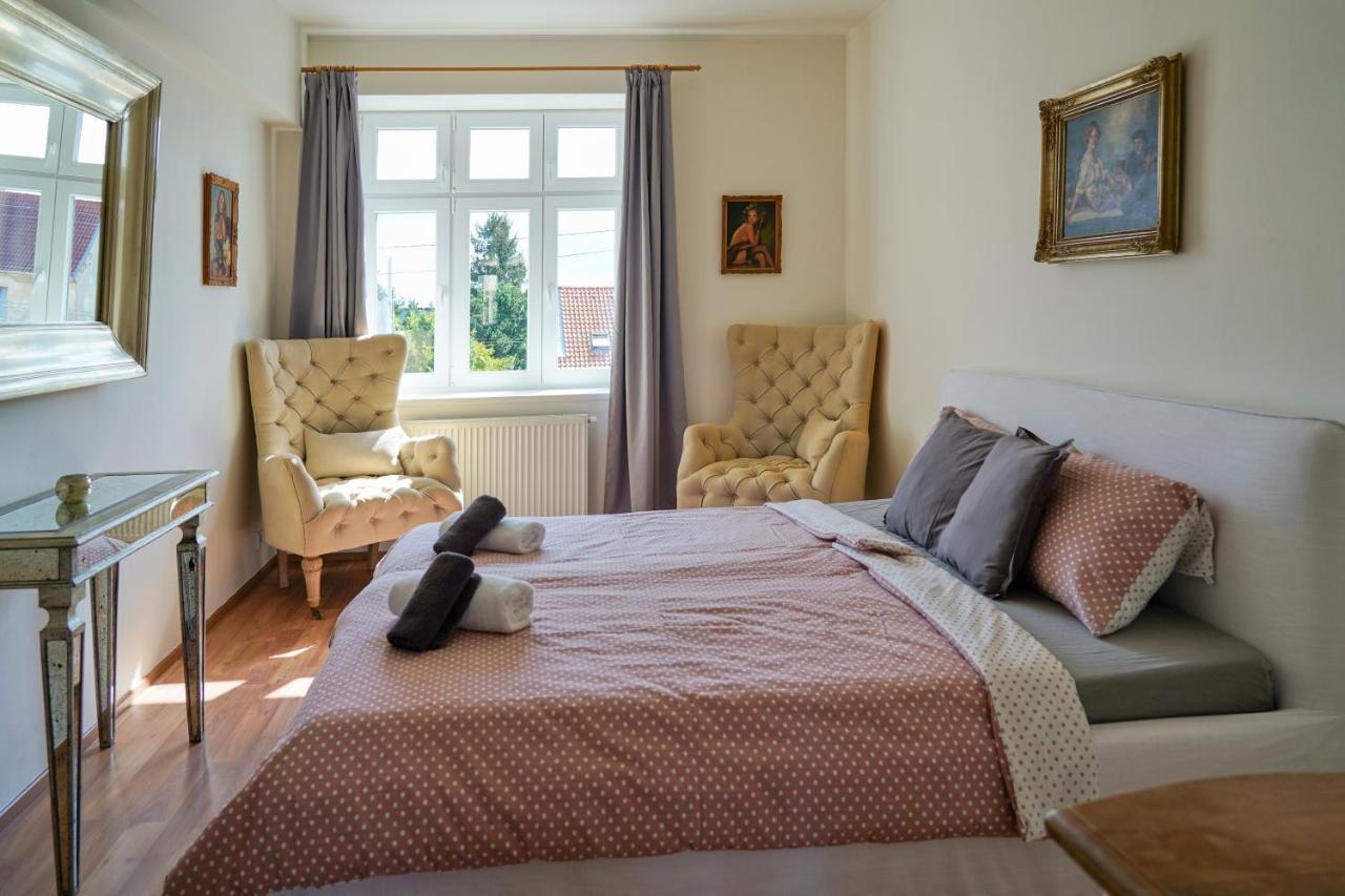 Apartman Praha Brevnov Luaran gambar